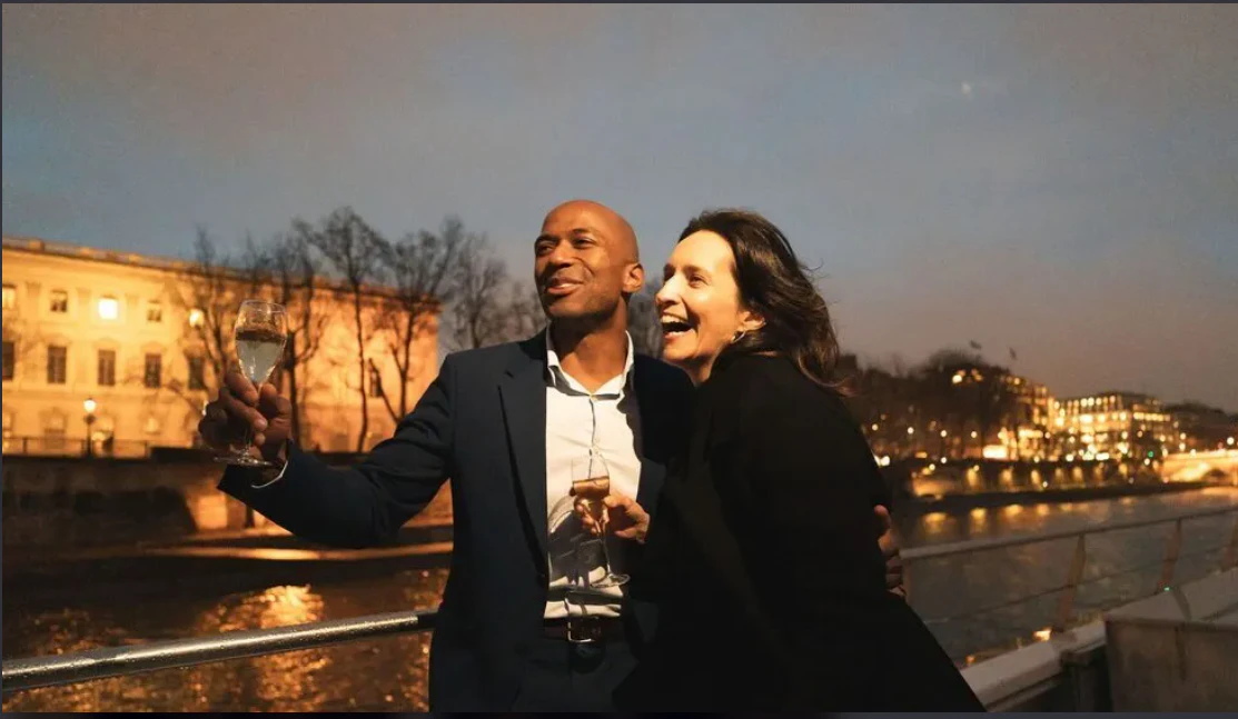 Bateaux Mouches - Sparkling Cruise