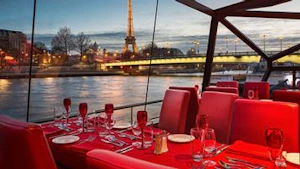 Bateaux-Mouches : Dinner cruise