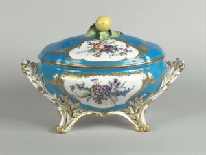 Exposition : "Sèvres, une passion Rothschild. De Paris à la villa Ephrussi"