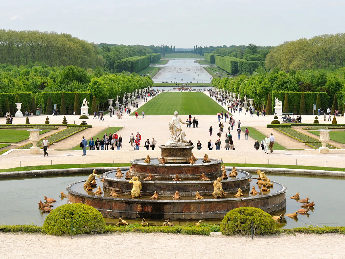 Visita del Castello di Versailles con audio-guida da Parigi