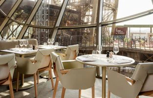 Madame Brasserie Eiffel Tower