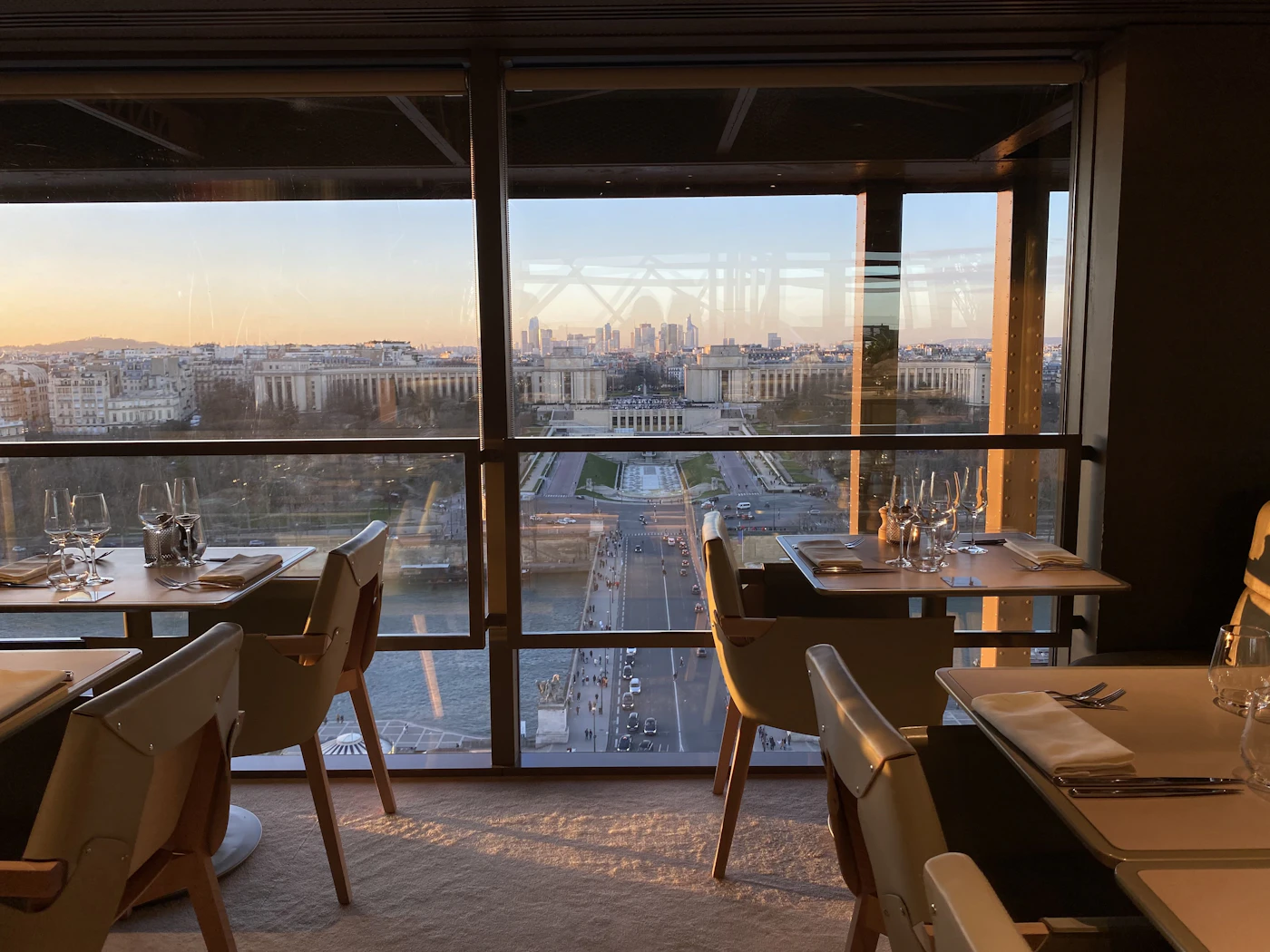 Madame Brasserie Eiffel Tower