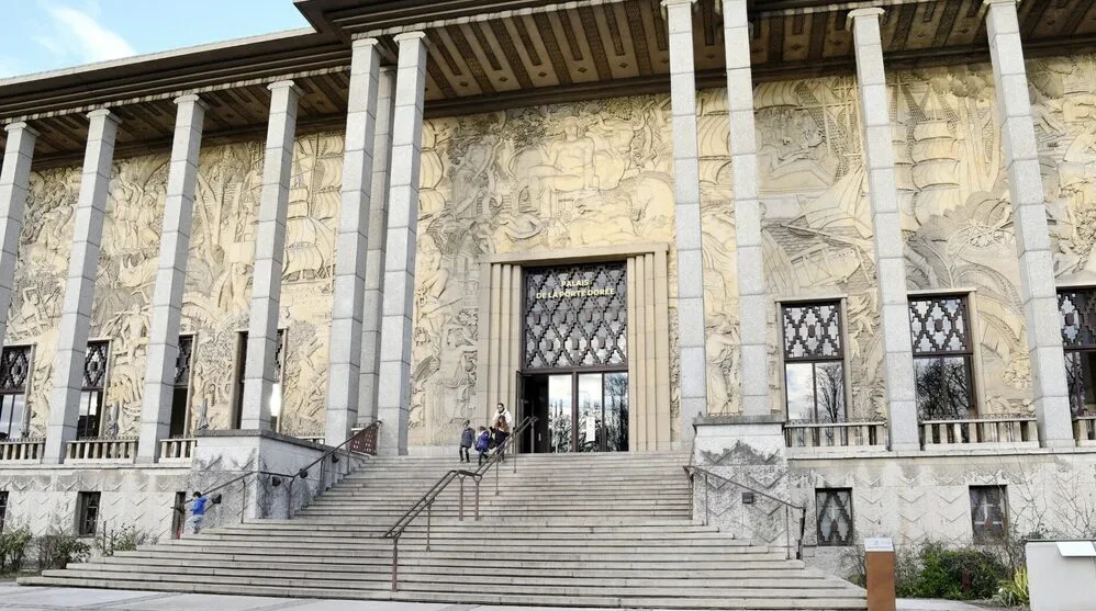 Palais de la Porte Dorée