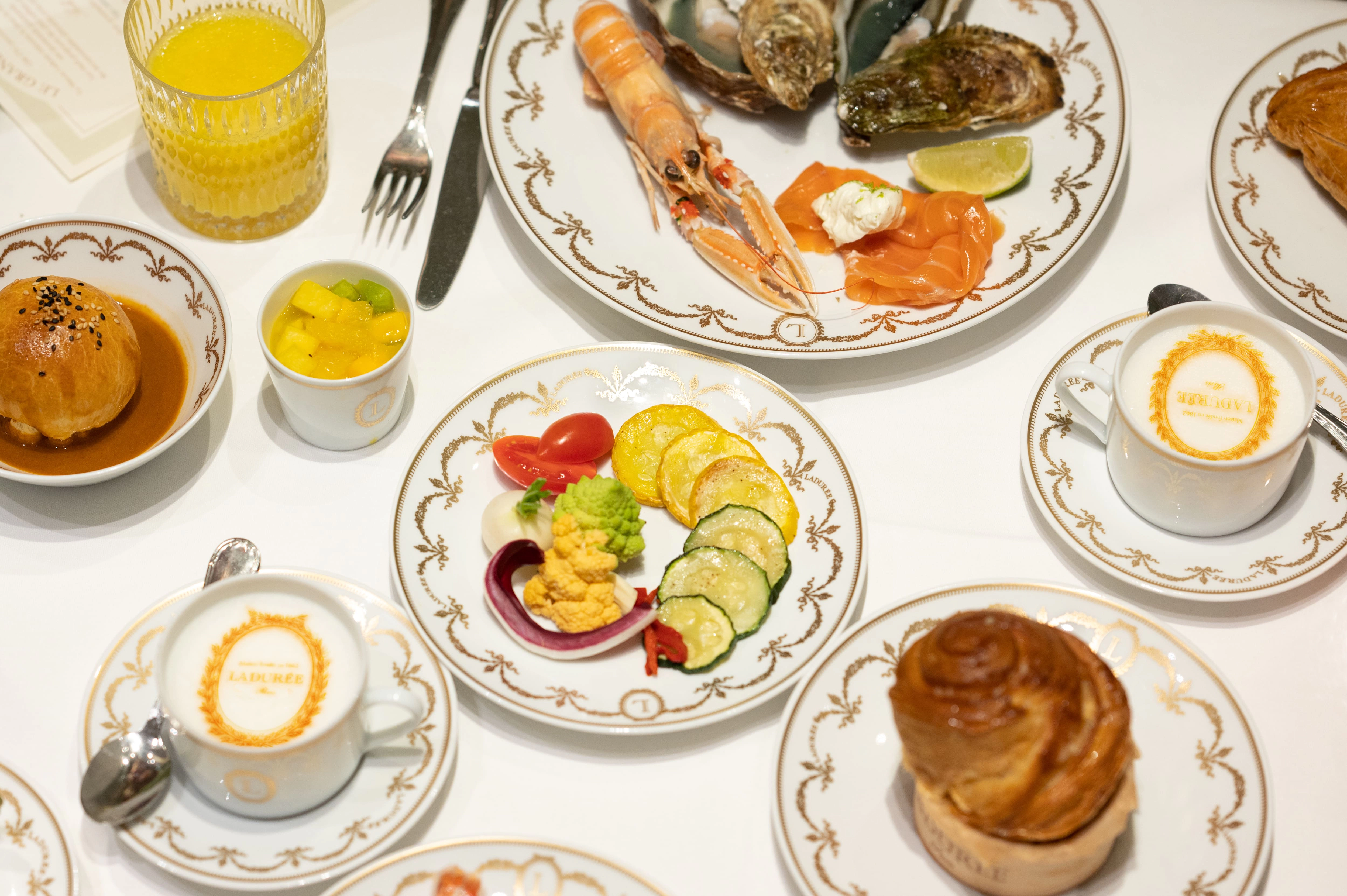 Tea Time and Brunch Ladurée