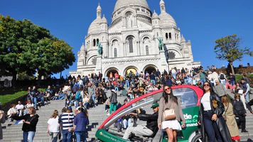 Fahrt mit dem Turtle-Fahrradtaxi: die Sacré-Cœur-Tour