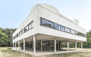 Visit the Villa Savoye