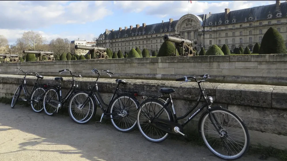 Visite guidée à vélo : le Paris secret