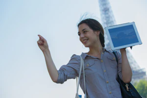 Visite guidée : La Tour Eiffel fait son cinéma