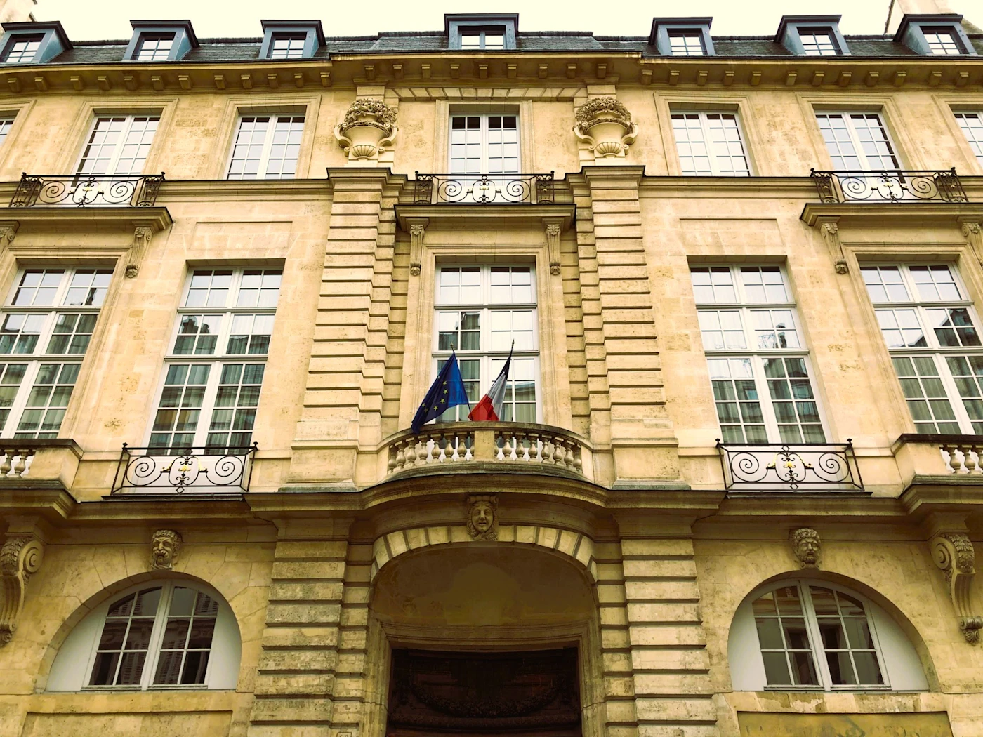 Visite guidée : L'Hôtel de Beauvais, cour administrative d'appel de Paris - Interkultur