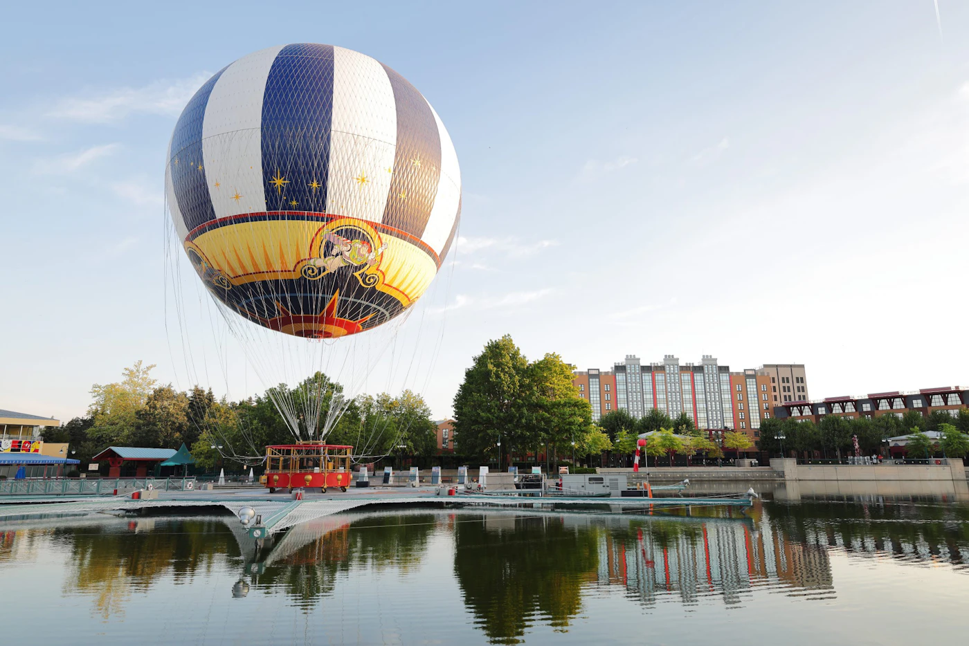 Flight aboard the Ballon Panoramagique du Disney® Village