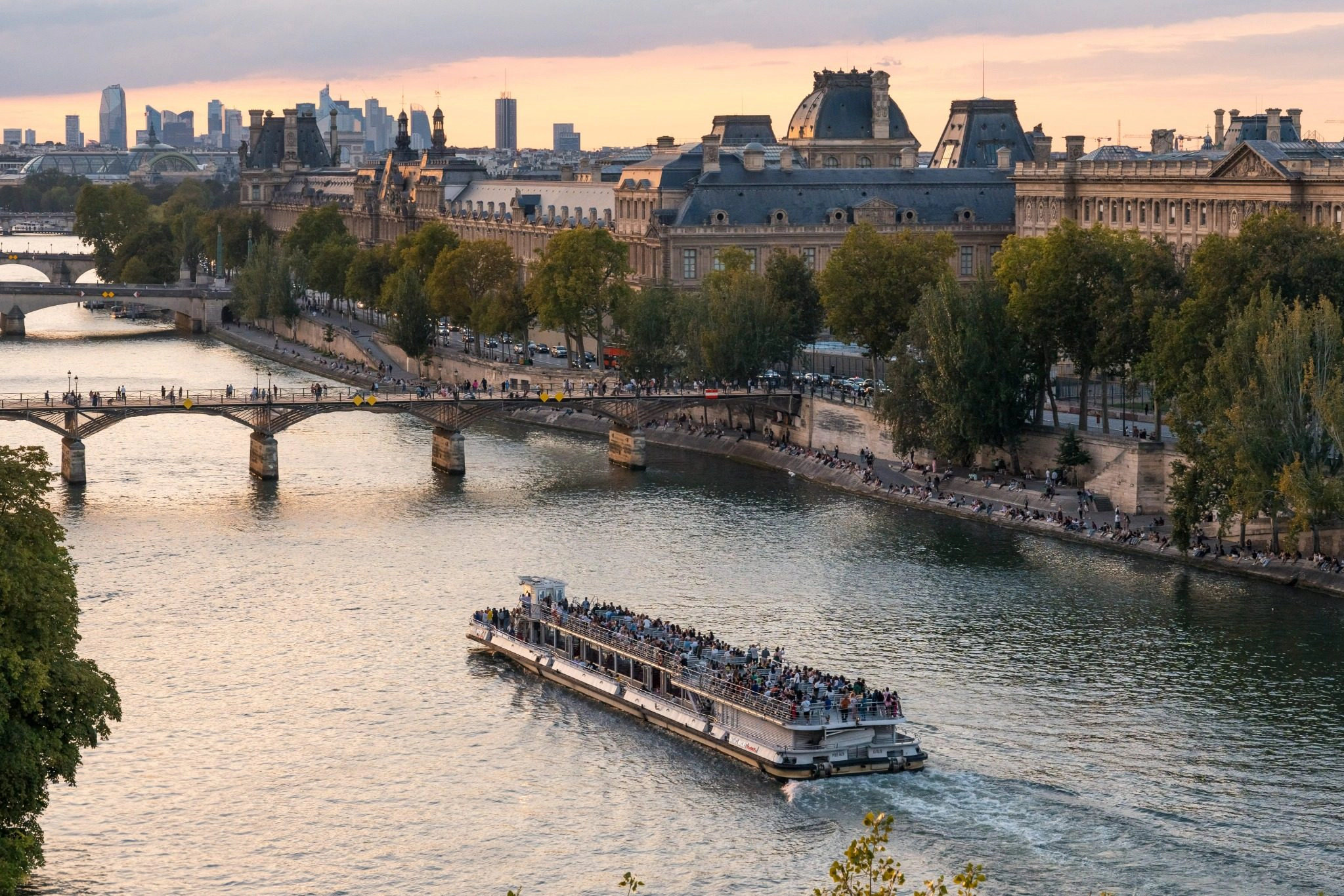 Sightseeing cruises in Paris
